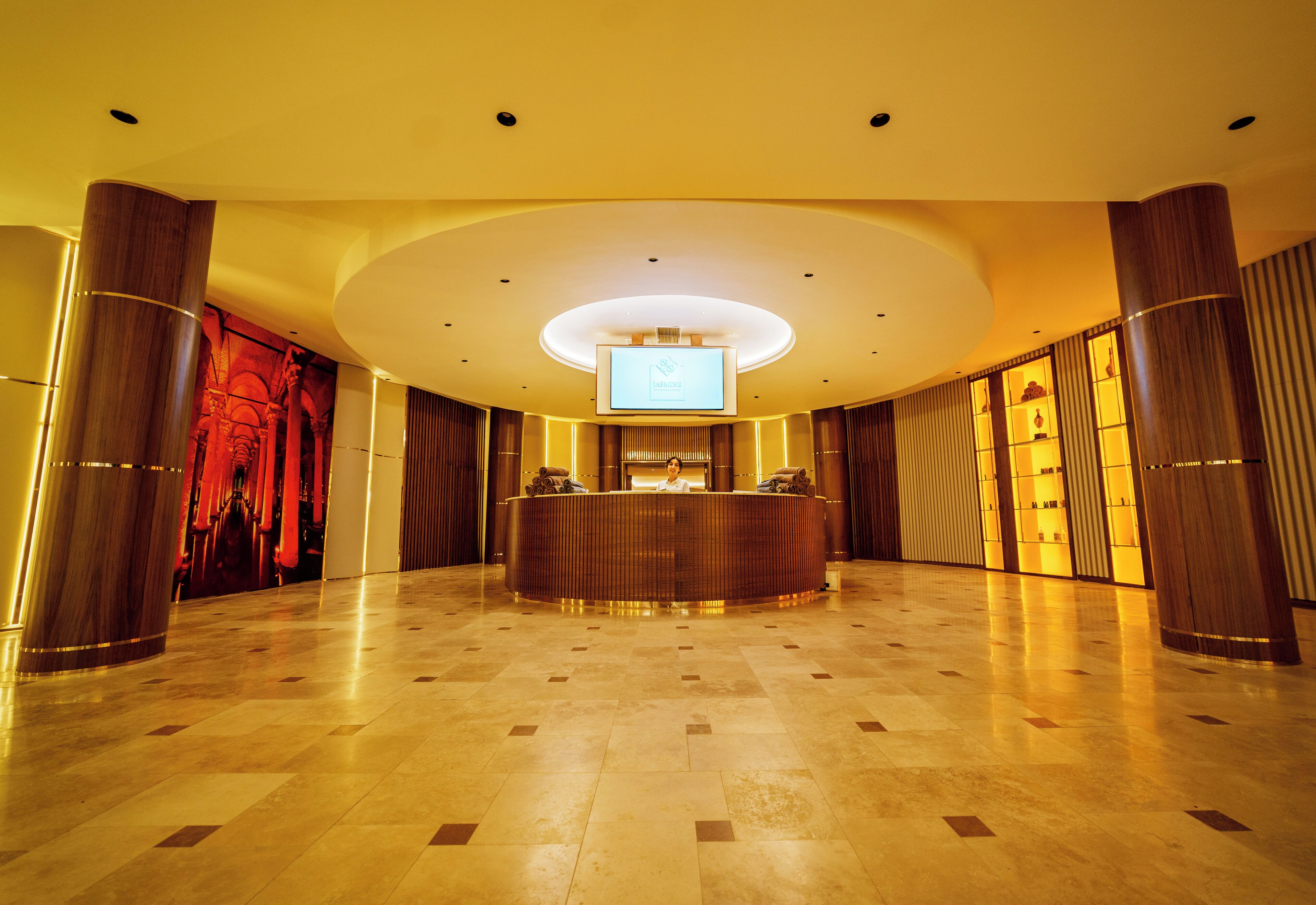 couples treatment room(s), sauna, hot tub, steam room