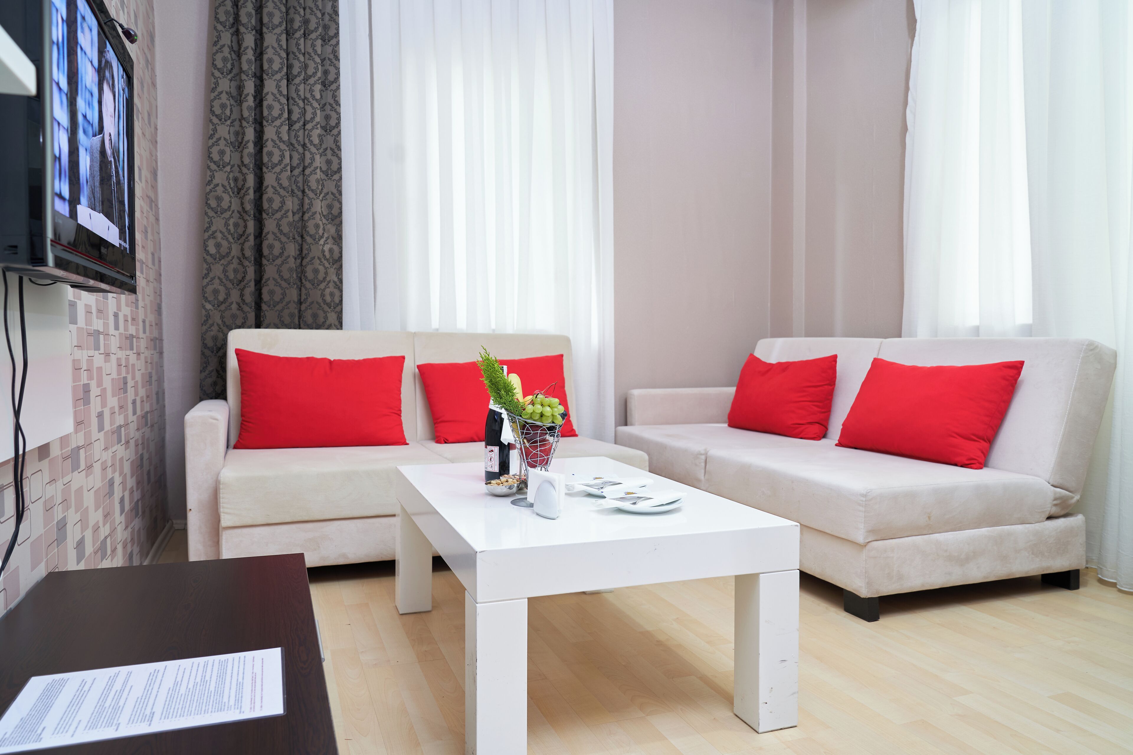 standard studio, 1 bedroom, bathtub, garden view | living area | 32-inch lcd tv with satellite channels, tv