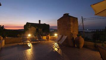 Vila Tradisional, 4 kamar tidur, pemandangan gunung | Pemandangan lembah