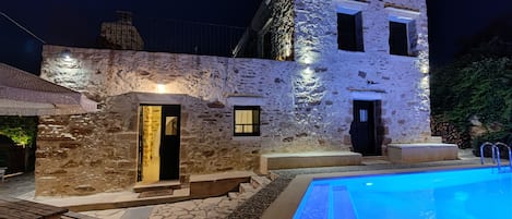 Front of property – evening/night