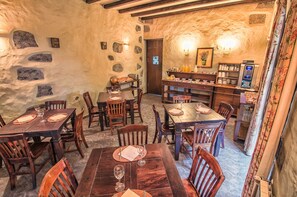 Desayuno buffet incluido todos los días