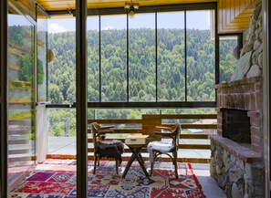 Deluxe Suite | Terrace/patio