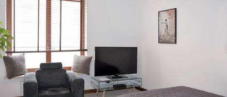 Appartement (18) | Salle de séjour | Téléviseur à écran plat