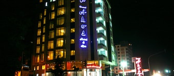 Grand Ahos Hotel & Spa
