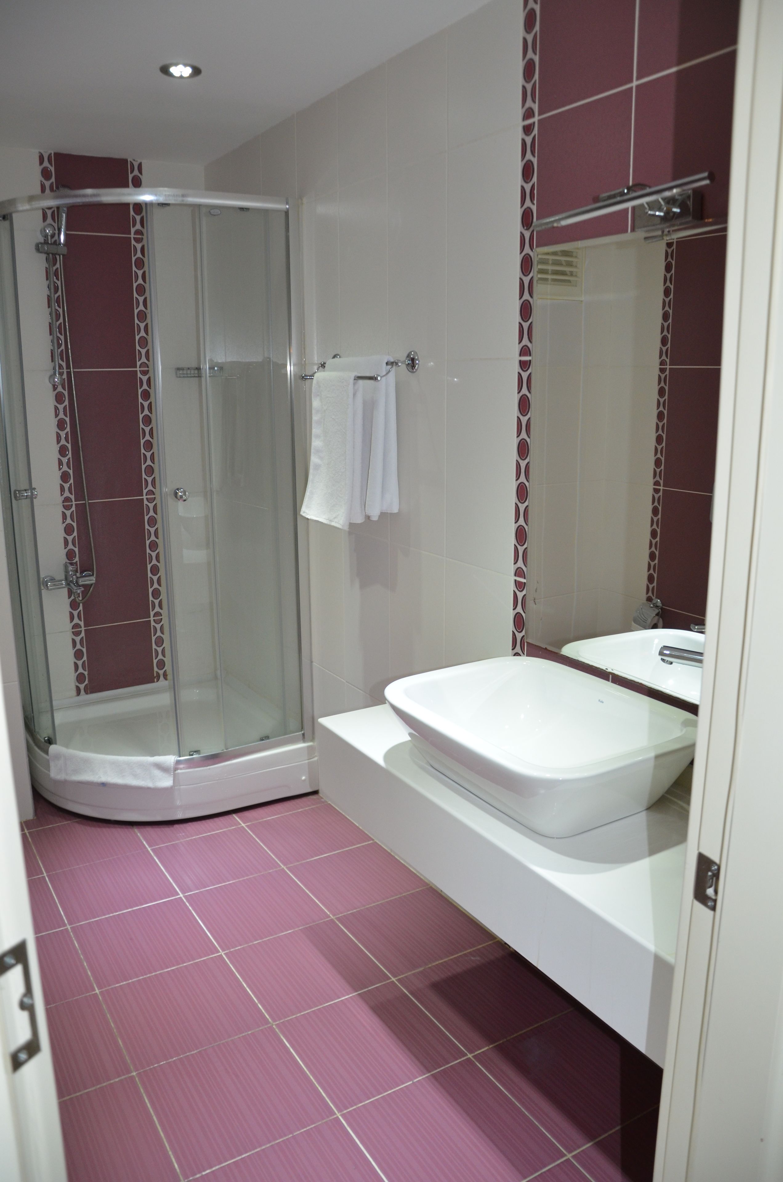 deep-soaking bathtub, free toiletries, hair dryer, slippers