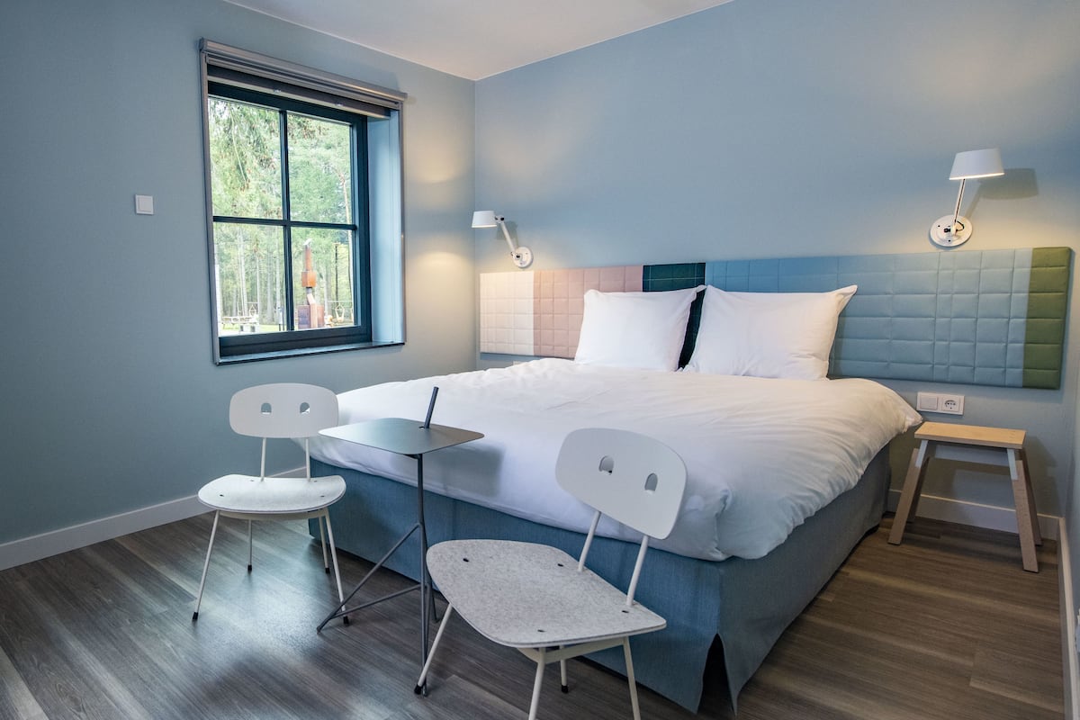 design double room, 1 queen bed, garden view | blackout curtains, iron/ironing board, free wifi, bed sheets