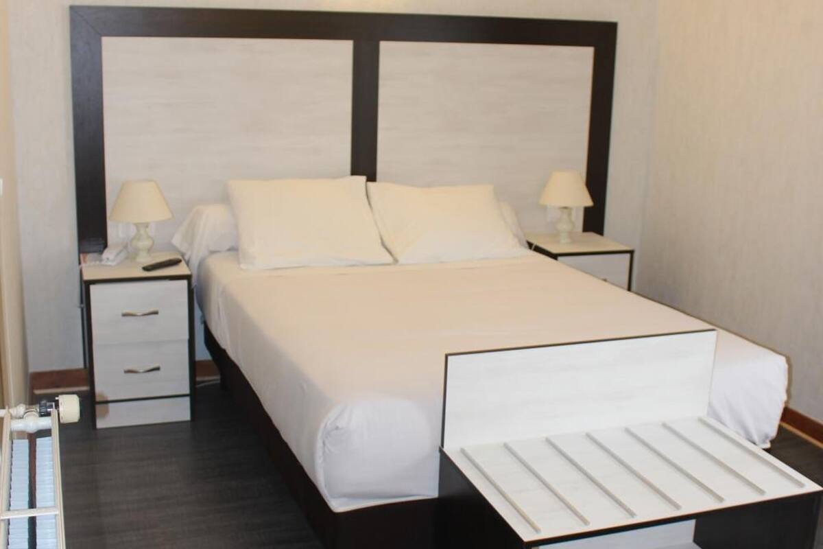 in-room safe, rollaway beds, free wifi