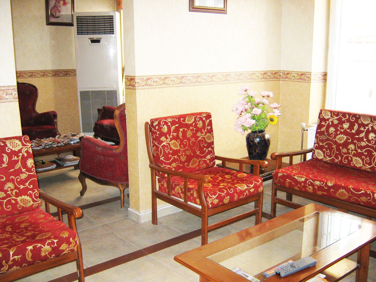 Coin salon dans le hall