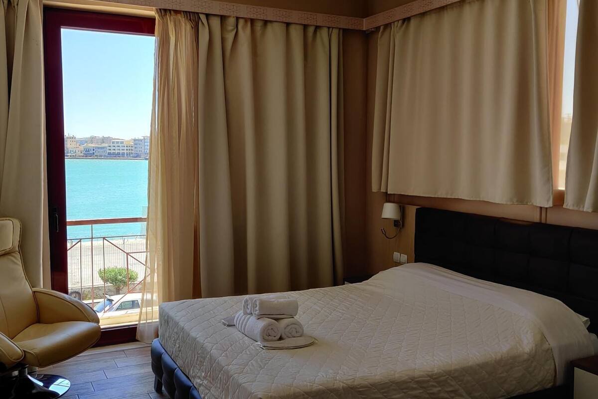 desk, blackout curtains, soundproofing, iron/ironing board