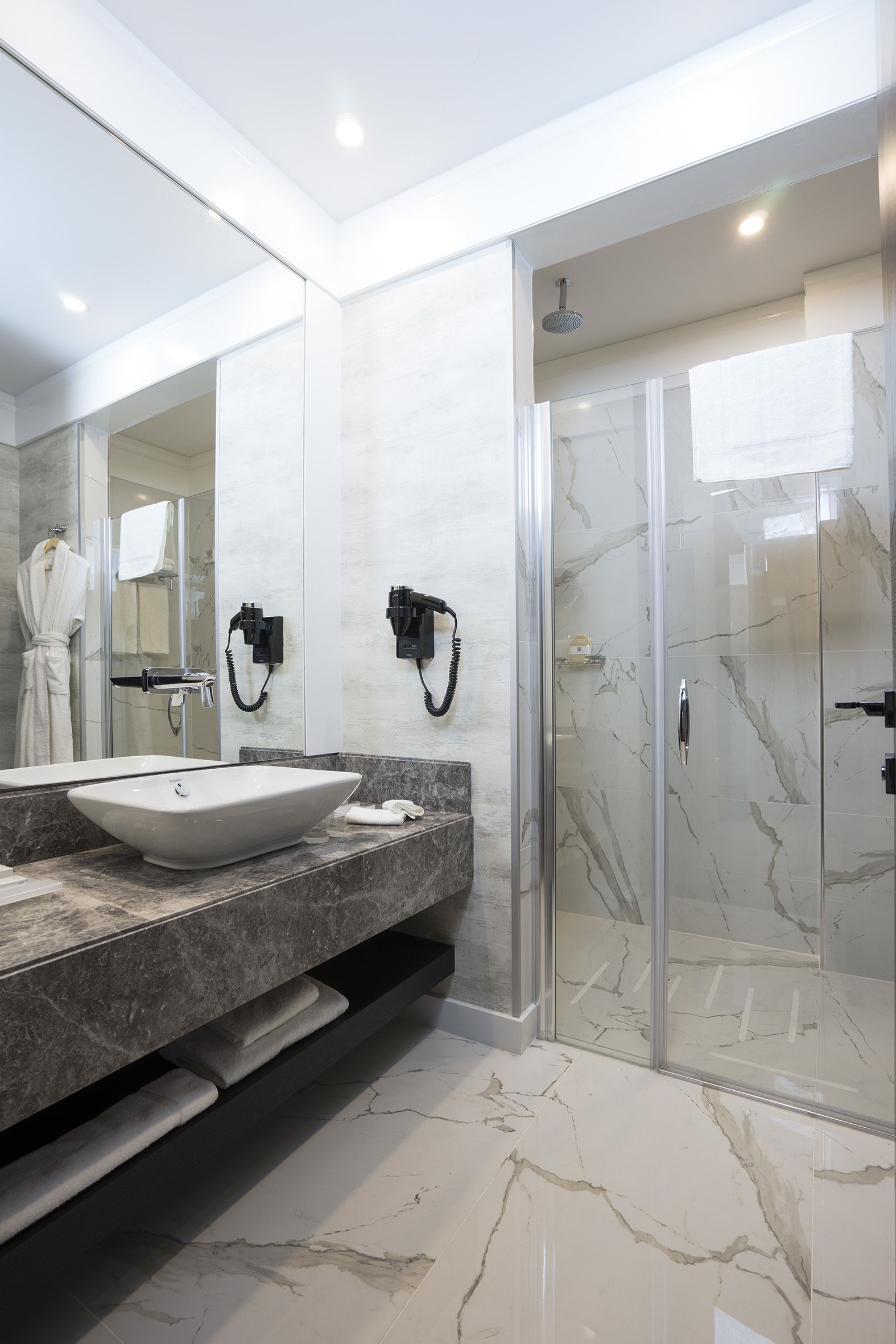 Standard-Doppelzimmer, 1 King-Bett, Balkon | Badezimmer