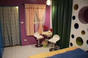 Kamar Triple Standar (TaiwanRaffaello) | 14 kamar tidur dan didekorasi berbeda-beda