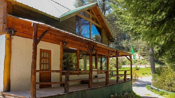 Exterior - Sasha Motel Familiar (Villa La Angostura)