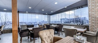 Eren Hotel