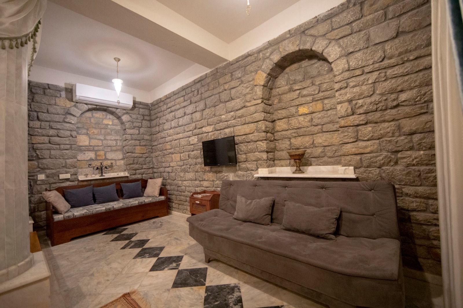 king suite room, garden view | 1 bedroom, premium bedding, free minibar items, desk