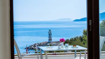 Junior Studio Suite, Sea View | View from room