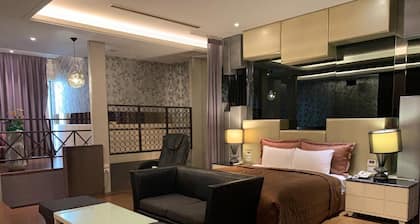Leedon Motel