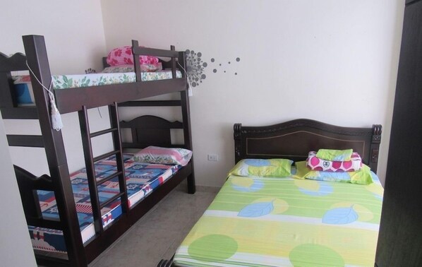 Quadruple Room, Private Bathroom | Iron/ironing board, free WiFi