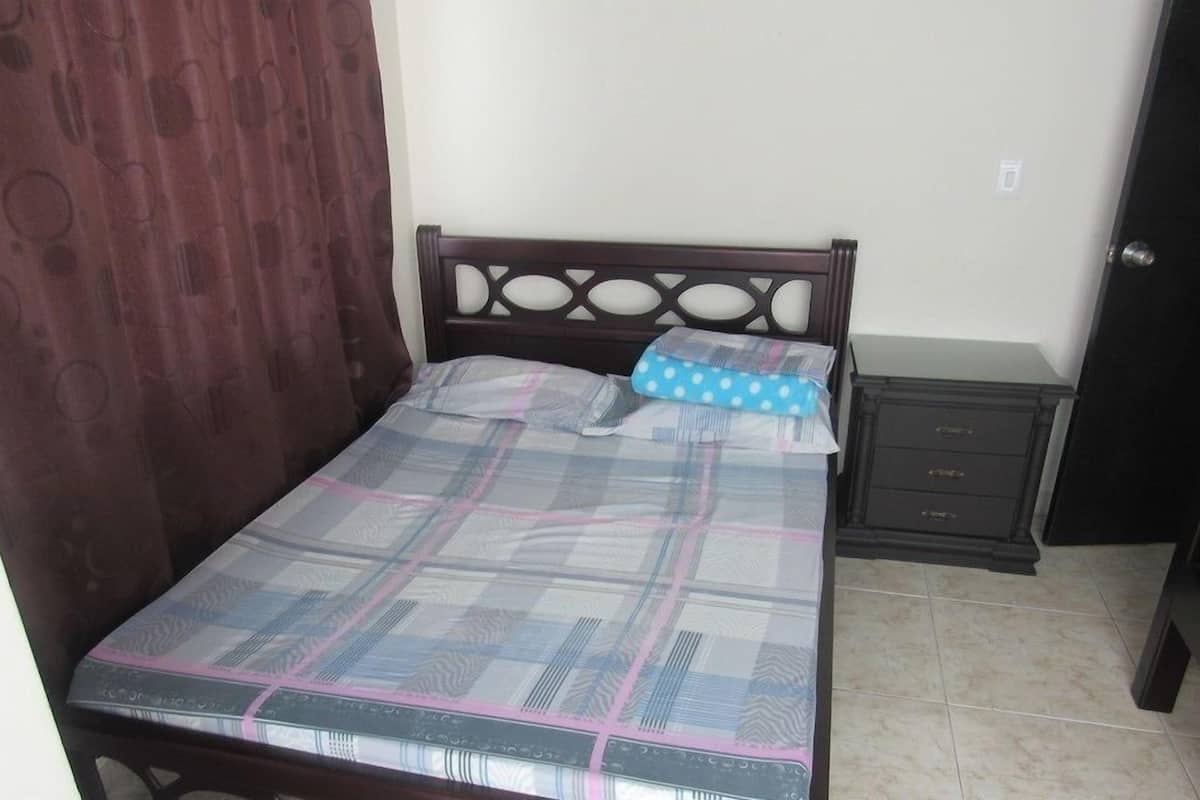 Iron/ironing board, free WiFi