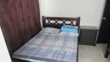 Iron/ironing board, free WiFi