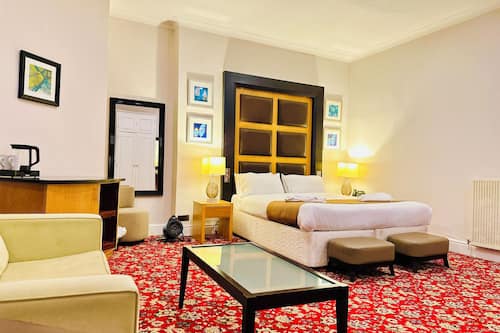Habitación ejecutiva doble | Sábanas italianas Frette y ropa de cama de alta calidad