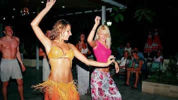 Mittagessen und Abendessen, internationale Küche