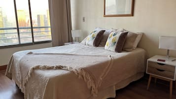 Standard Apartment, 1 Bedroom, Kitchenette | 1 bedroom, soundproofing, iron/ironing board, free WiFi
