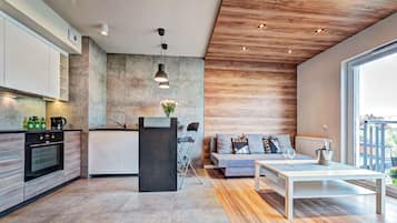 Apartment (Venezia) | Living area | 55-inch flat-screen TV with cable channels, TV