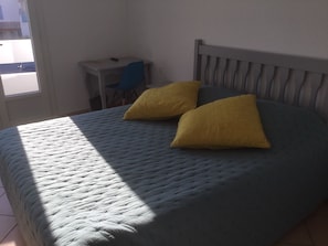 Double Room, Balcony