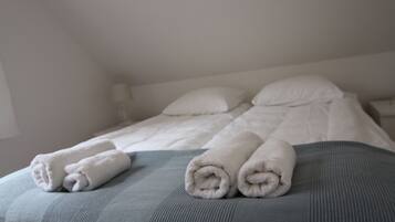 Cabin (Aqua) | Premium bedding, individually decorated, individually furnished, desk