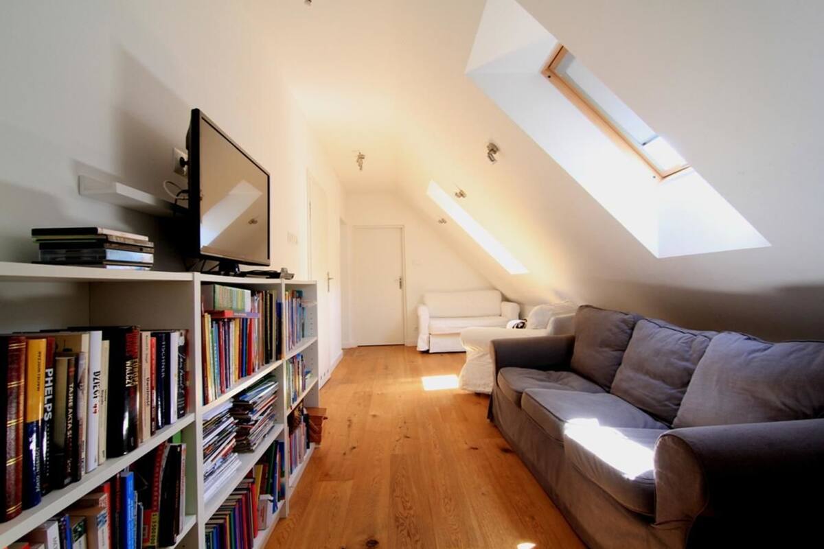 Apartment, 1 Bedroom (Bianco) | Living area