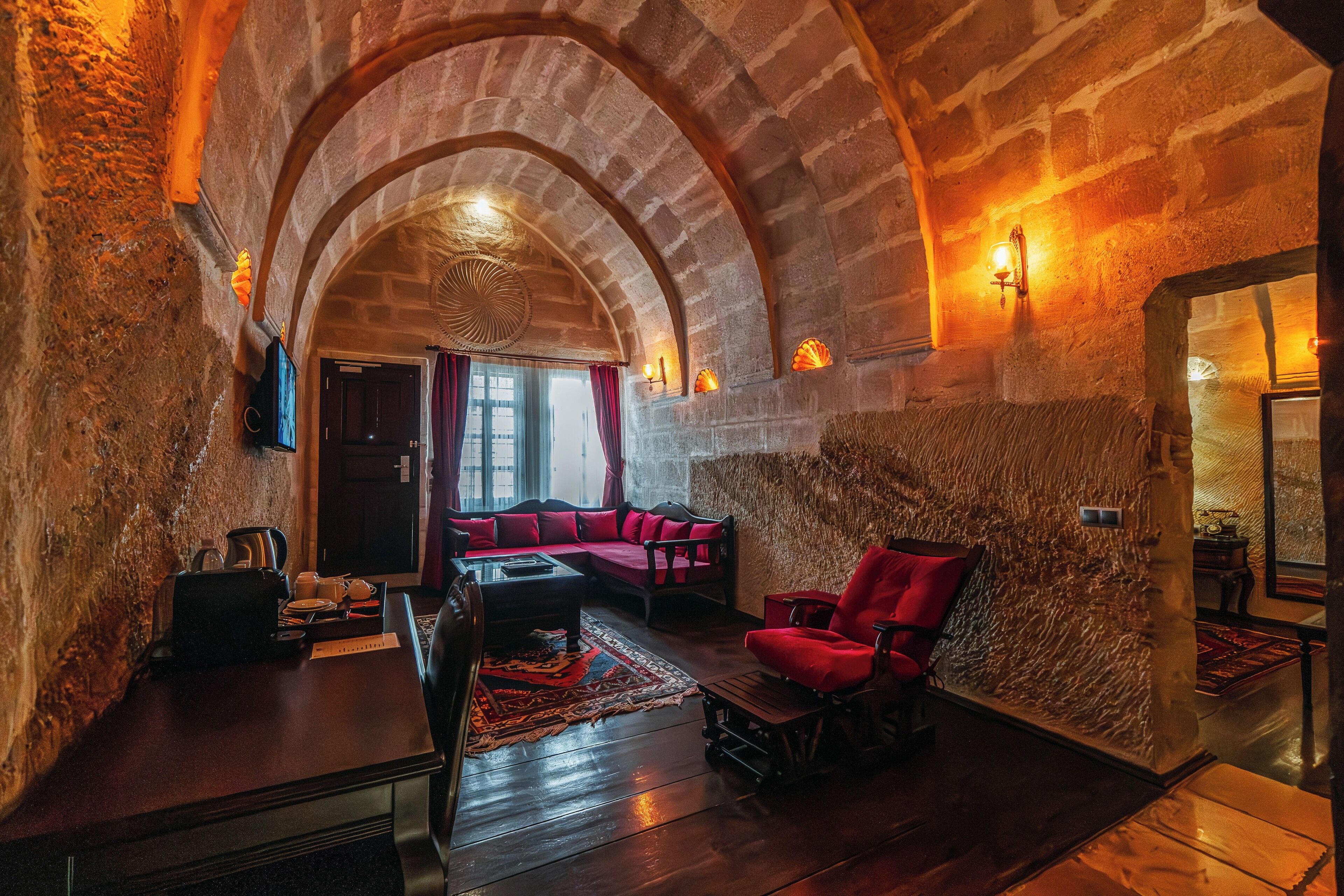 ottoman suite | living area | led tv, heated floors