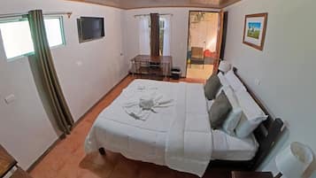 Habitación básica, 1 cama doble | 1 dormitorio y wifi gratis