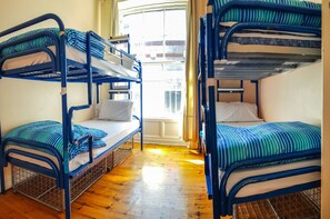 Asrama Umum, asrama campuran | Wi-Fi gratis