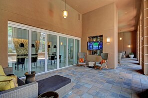 Terrace/patio - Global Luxury Suites Baypointe Station (San Jose)