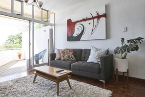 Apartment | Living area | 40-inch flat-screen TV with digital channels, TV