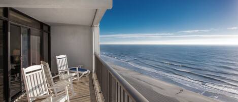3 Bedroom Oceanfront Condo | Balcony view