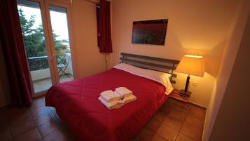 Appartamento, vista mare | Insonorizzazione, Wi-Fi gratuito, lenzuola