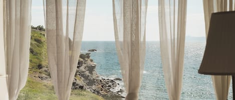 Three Bedroom Villa Sea View(2-8 Adults) | Terrasse/Patio