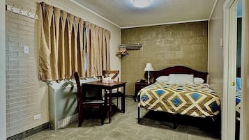 Desk, blackout curtains, free WiFi