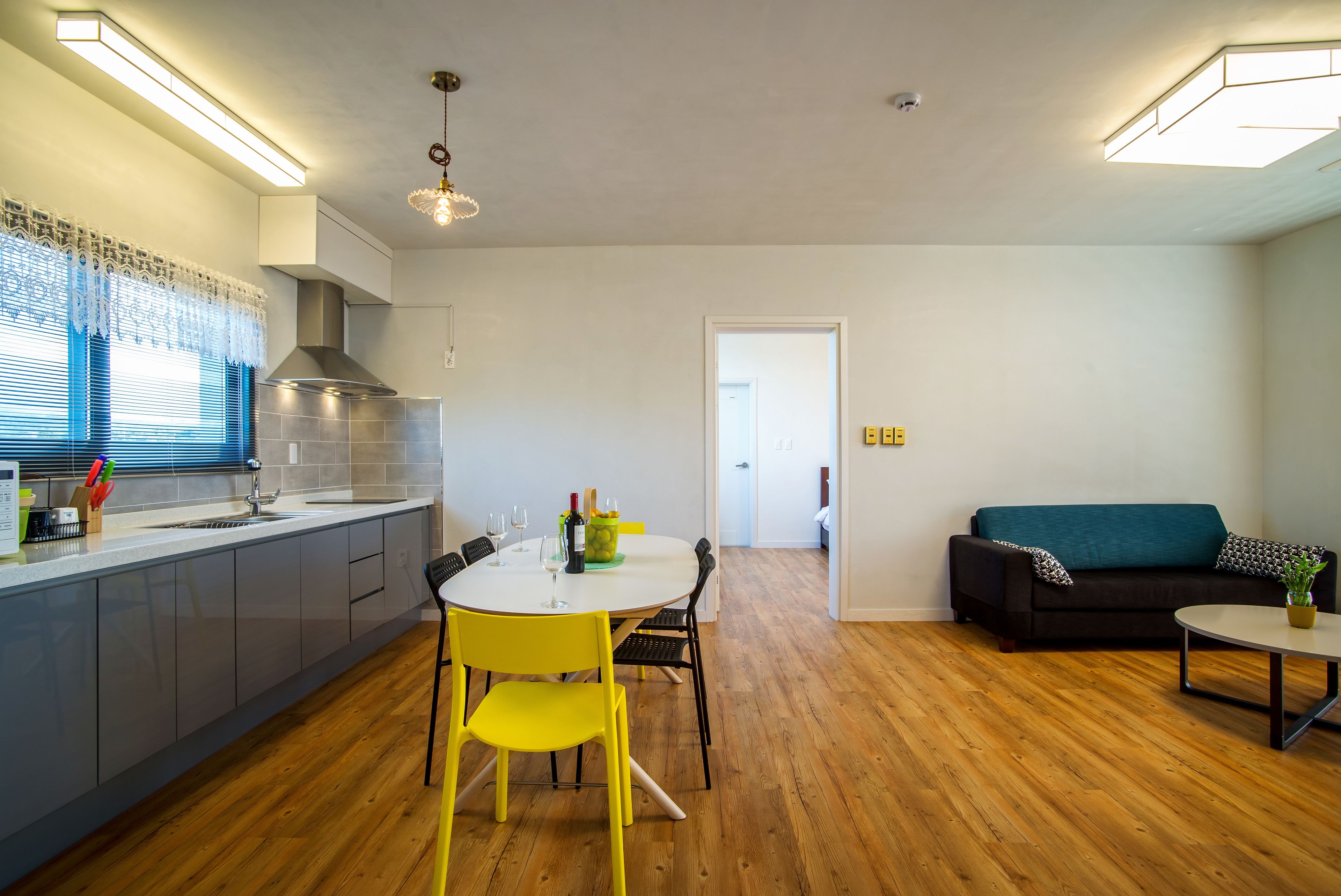 2 Bed Room Family Suite | In-room dining
