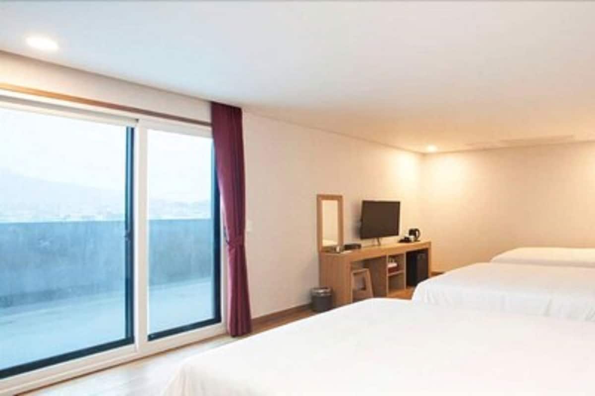 Tripla Deluxe, vista montagna | Wi-Fi gratuito, lenzuola