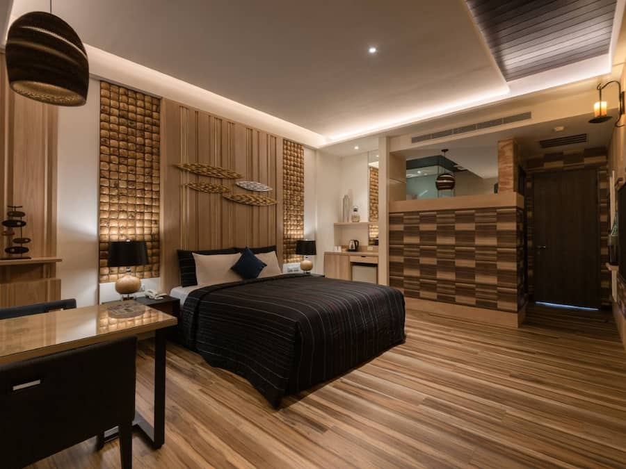 Desk, blackout curtains, soundproofing, rollaway beds