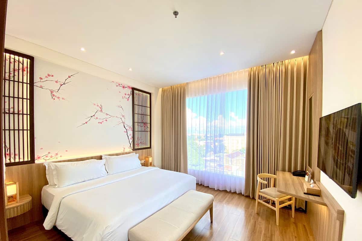 Premier Room