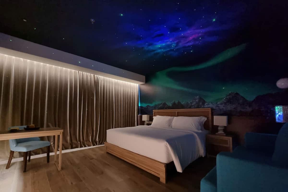 Executive Room