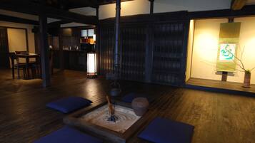 平板电视、加热地板