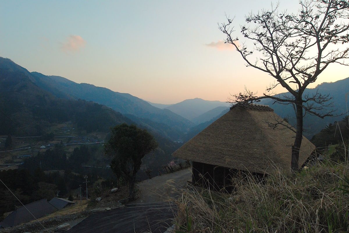 Japanilaistyylinen talo, keittiö (Ten-ippou) | Untuvapeitot, ilmainen Wi-Fi, vuodevaatteet