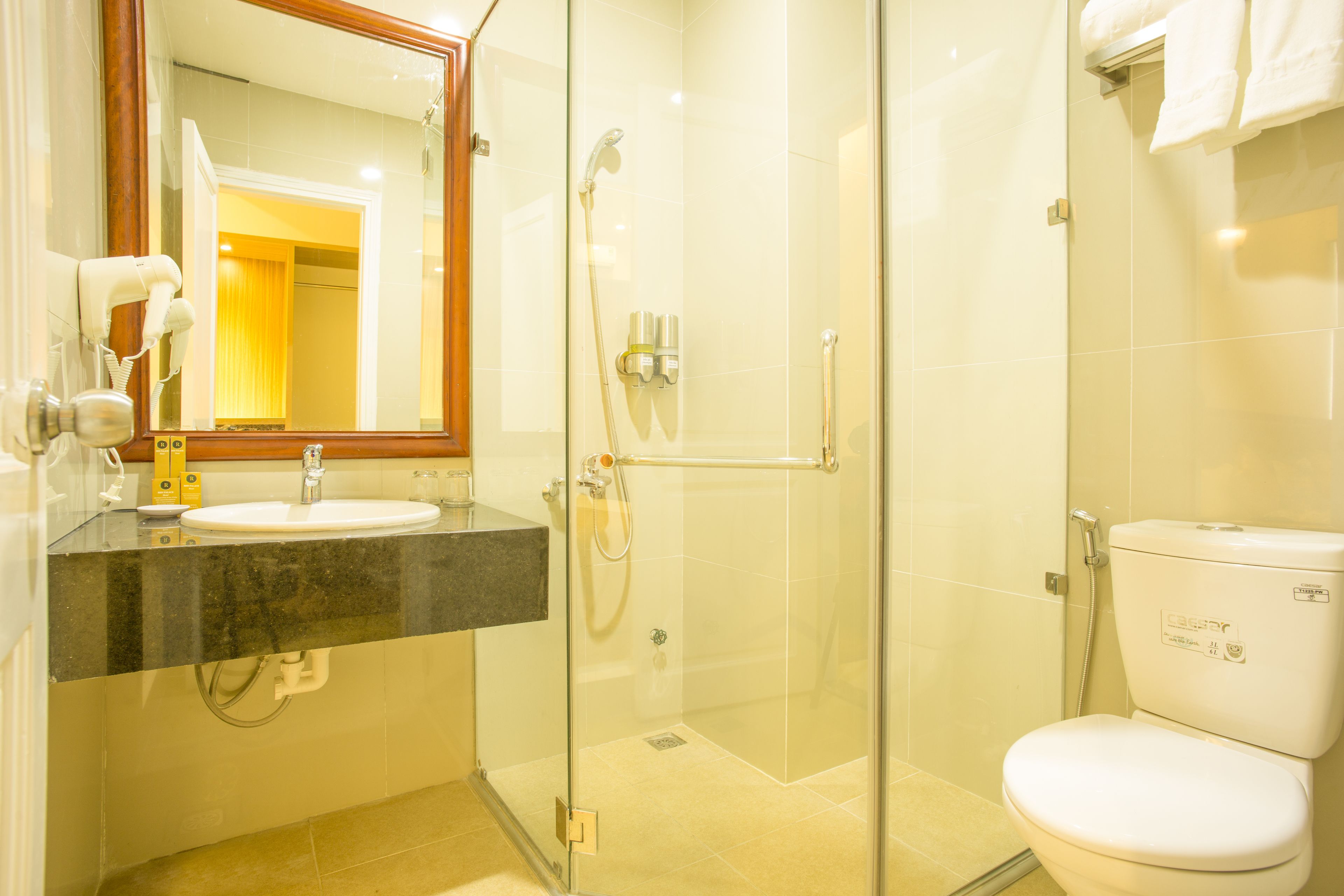 shower, free toiletries, hair dryer, slippers