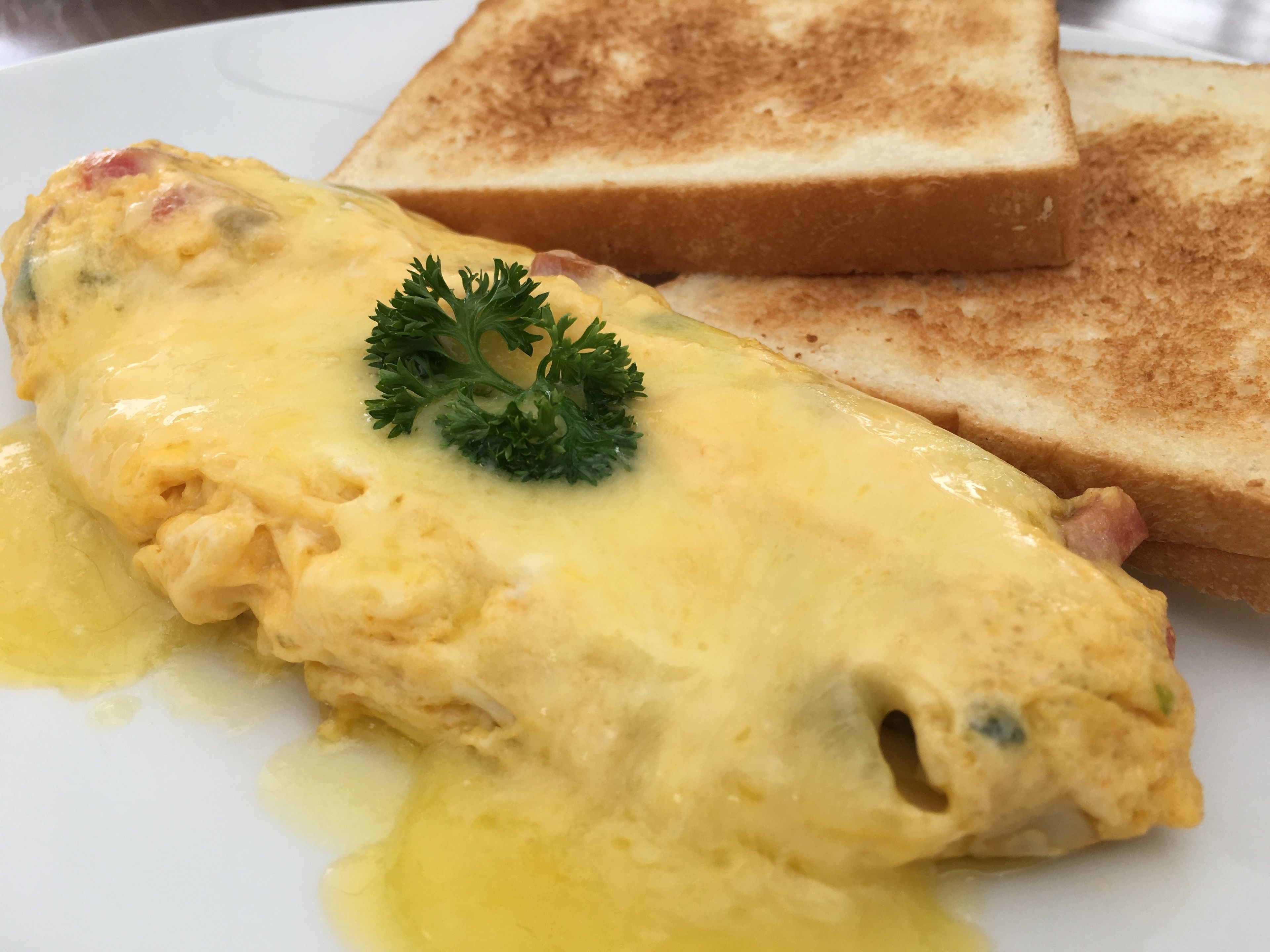 free cooked-to-order breakfast