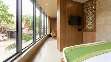 Premium Double Room, 1 Bedroom | Desk, free WiFi