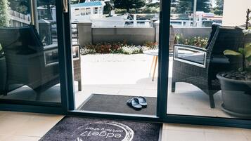 Apartment, 1 King-Bett | Terrasse/Patio